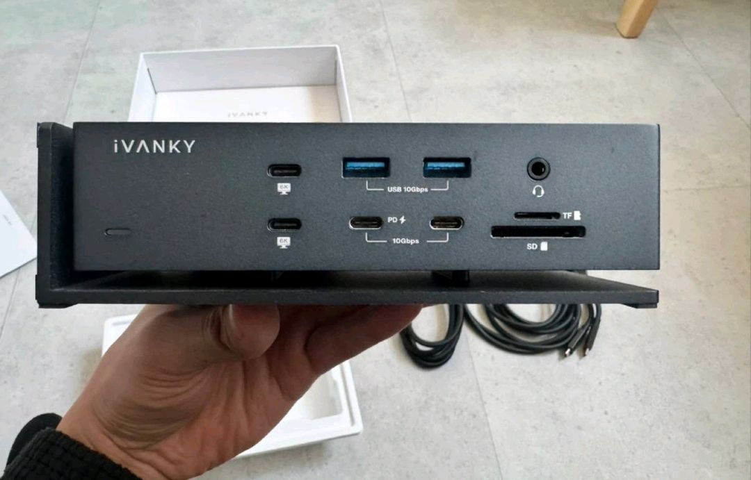 맥북 끝판왕 독 iVANKY FusionDock Max 1 풀박스 (M1,M2,M3,M4 Pro/Max 최적) 이미지