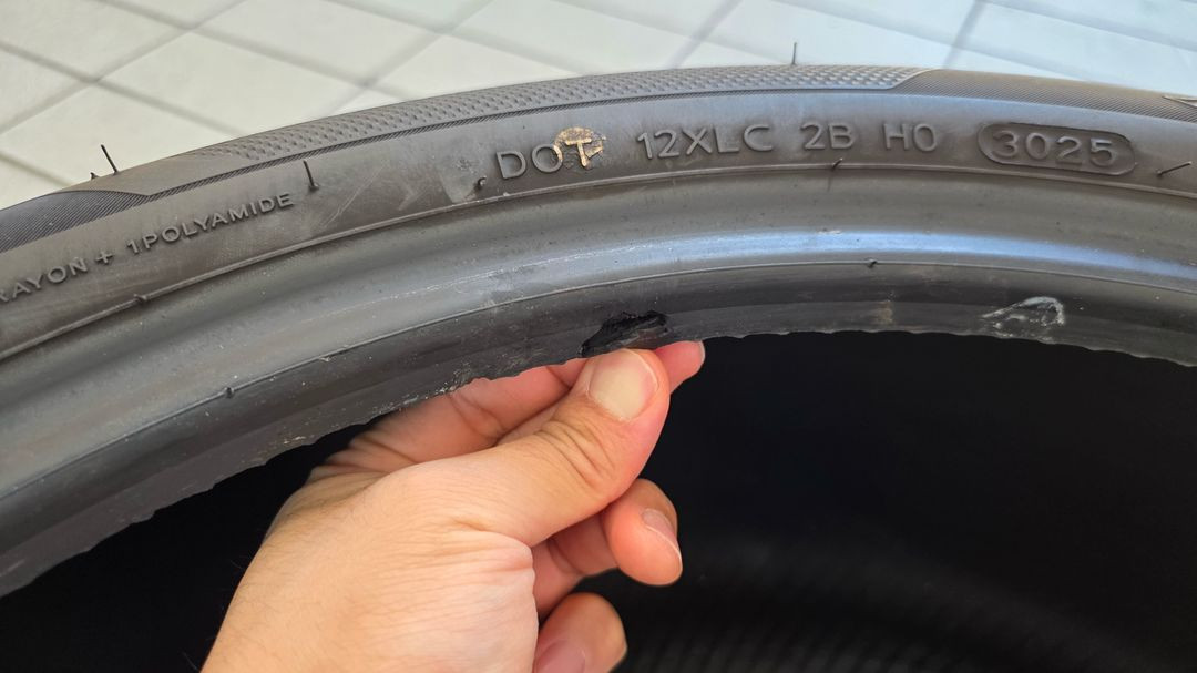 (임판급/한대분) 한국타이어 벤투스 S1 evo3 245/40/19, 255/40/19 런플랫 타이어 팝니다. 이미지