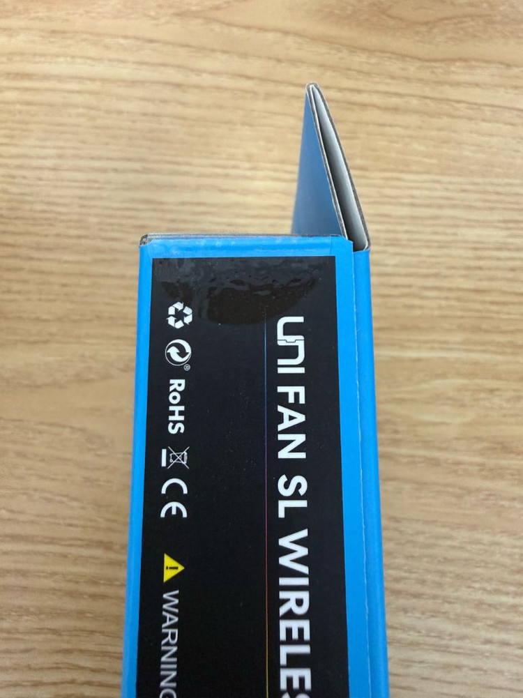 리안리 UNI FAN SL WIRELESS REVERSE 120 화이트 (미개봉) 팝니다 이미지