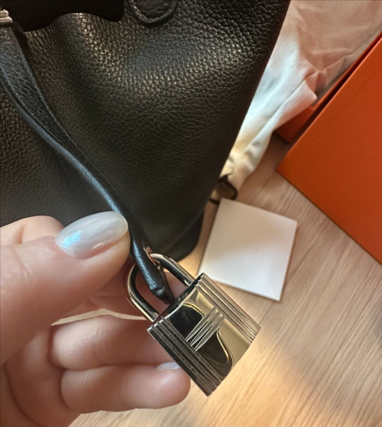 에르메스 피코탄22 이미지