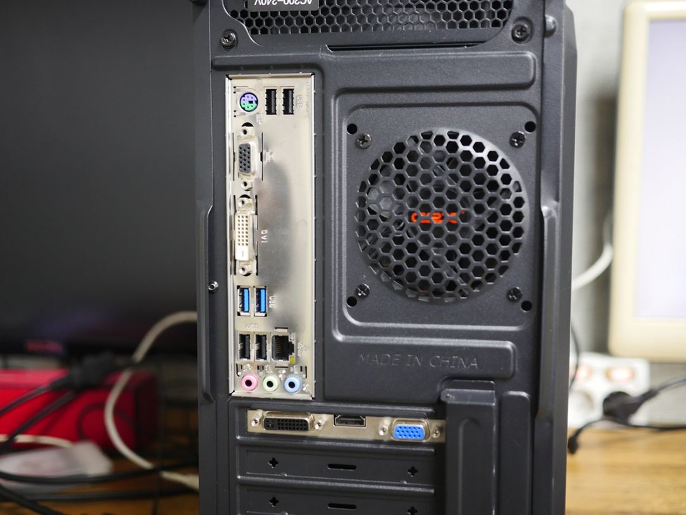 사무용 컴퓨터 i3-9100F 16GB GT730 PC 본체 이미지