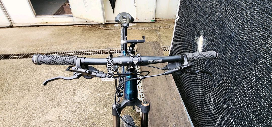 신품급 데오레 22단 MTB. 조립후 5일 사용 이미지