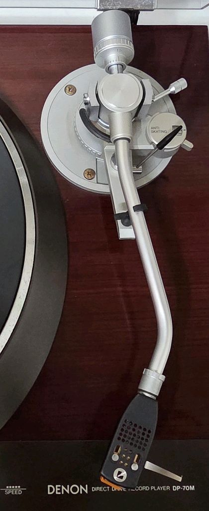 데논 DP-70M 턴테이블 이미지