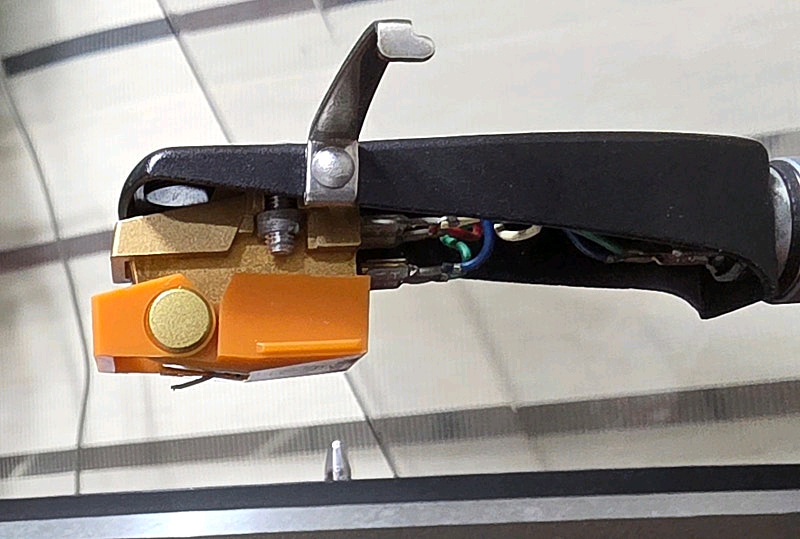 데논 DP-70M 턴테이블 이미지