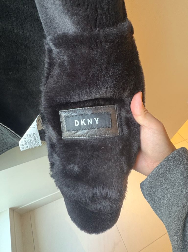 dkny 양가죽 무스탕 자켓 이미지
