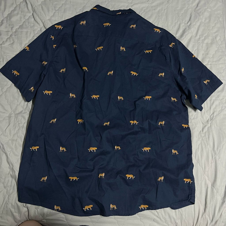 H&M 표범 패턴 반팔셔츠 XL 동물 자수 프린팅 셔츠 네이비 이미지