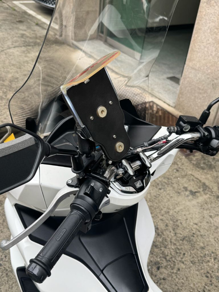 125cc 스쿠터 이미지