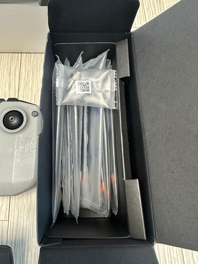 DJI 매빅3 플라이모어 콤보 판매합니다 이미지