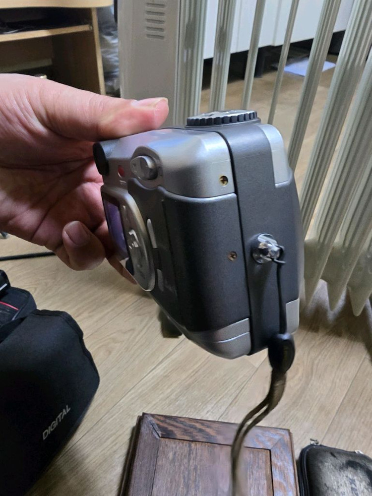 삼성 디카 Digimax 350SE + 케이스 이미지