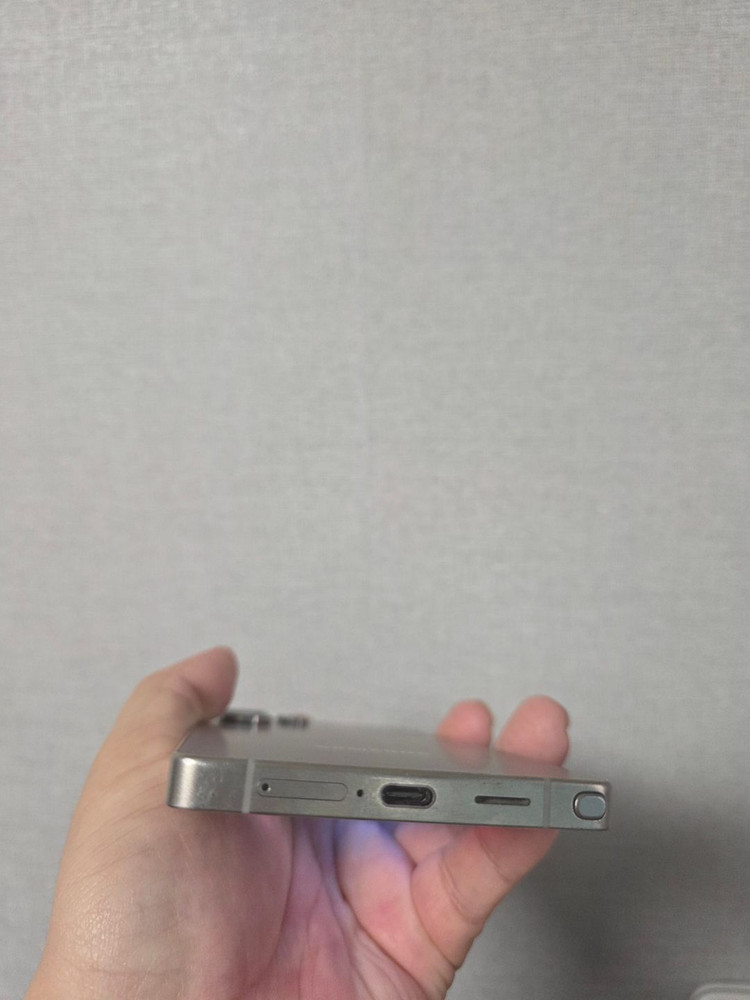 갤럭시 S25울트라 티타늄 그레이 256기가 A급 팔아요~ 이미지