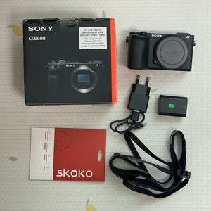 소니 미러리스 A6600 바디