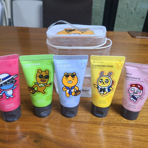 카카오프렌즈 여행용세트 5종 이미지
