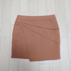 여자 모직 치마 이미지