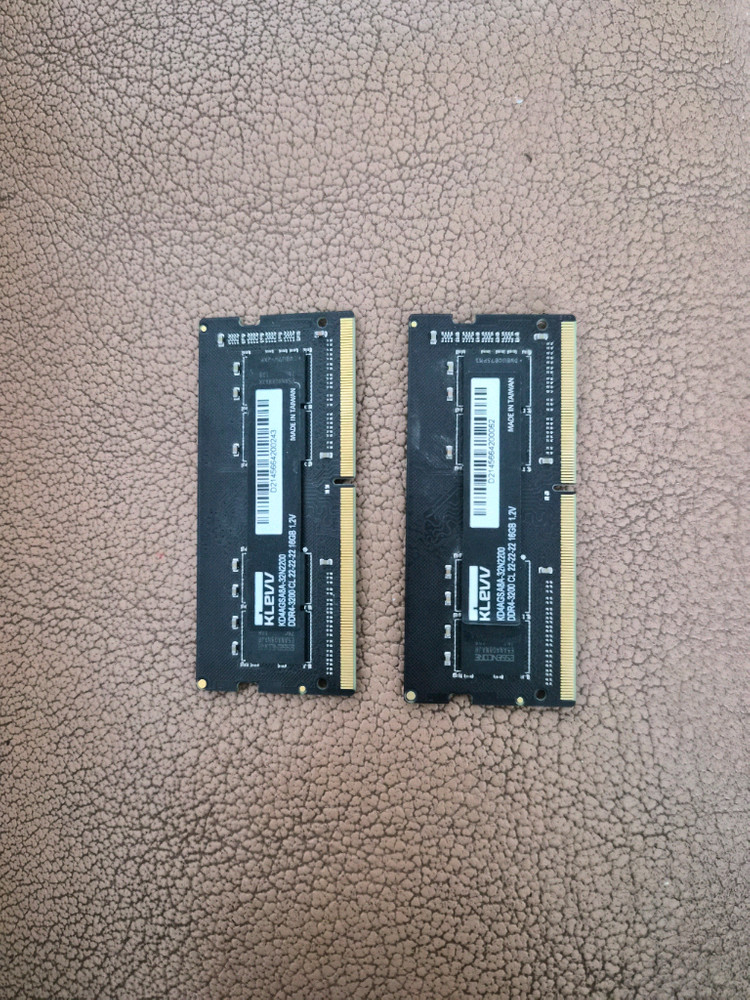 KLEVV(클레브) DDR4 16GB PC4-25600 노트북용 램 이미지