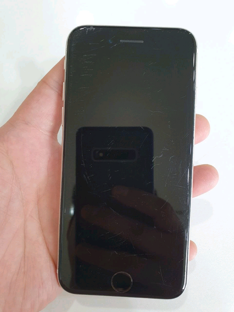 아이폰SE3 128G 무잔상 중고폰 공기계 이미지