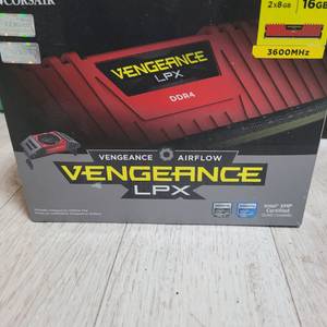 DDR4 16GB 3600MHz (8x2) 이미지
