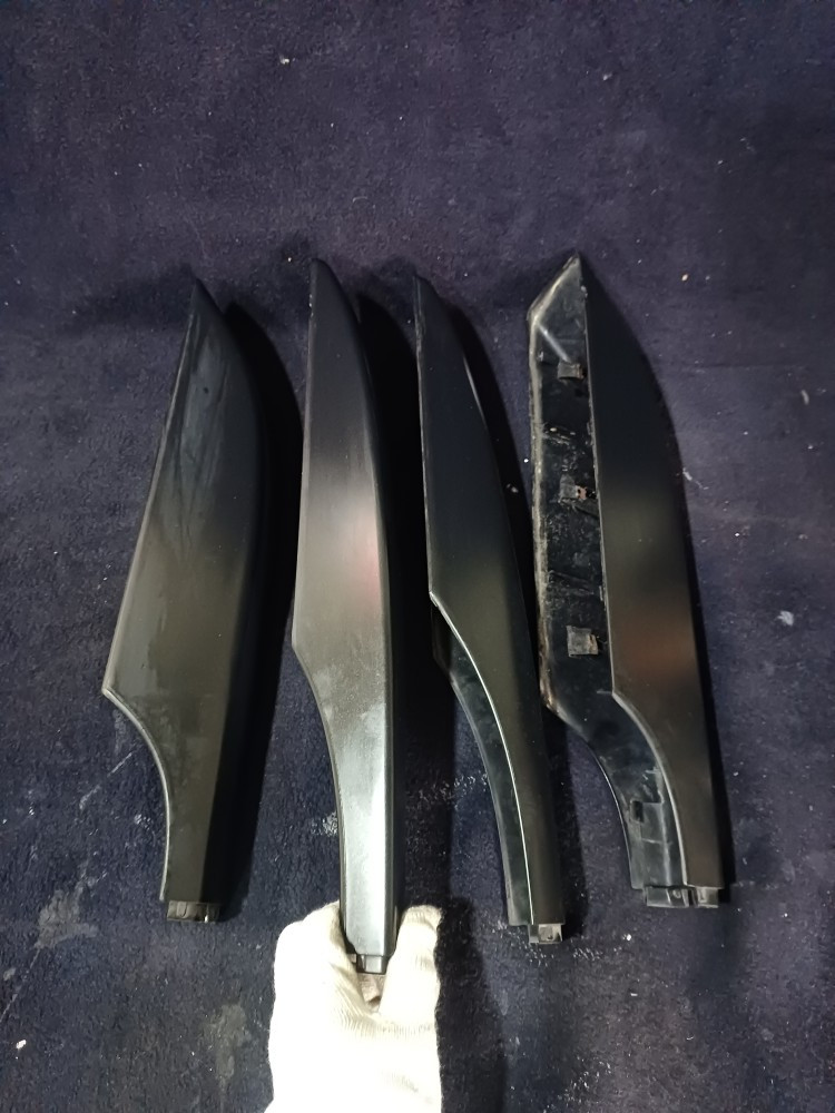 그랜드카니발 11인승 루프랙커버 87291-4D500 [택배비포함] 이미지
