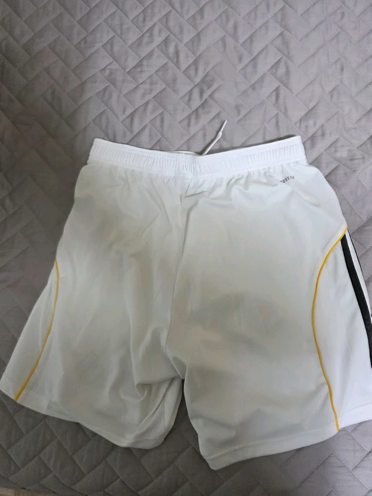 레알25-26 홈 긴팔 레플 상의국내Xl 하의 국내L스타킹L 이미지