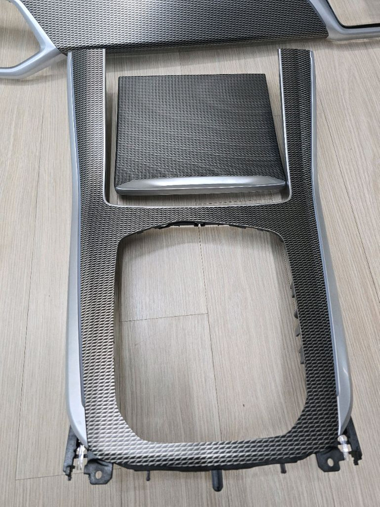 bmw x5 g05 테트라곤 실내트림 팜니다. 이미지