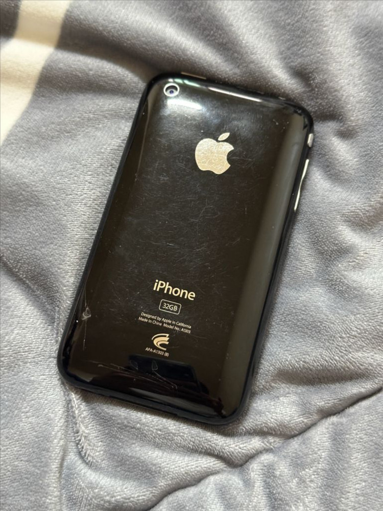 아이폰 3GS 32GB 팝니다 이미지