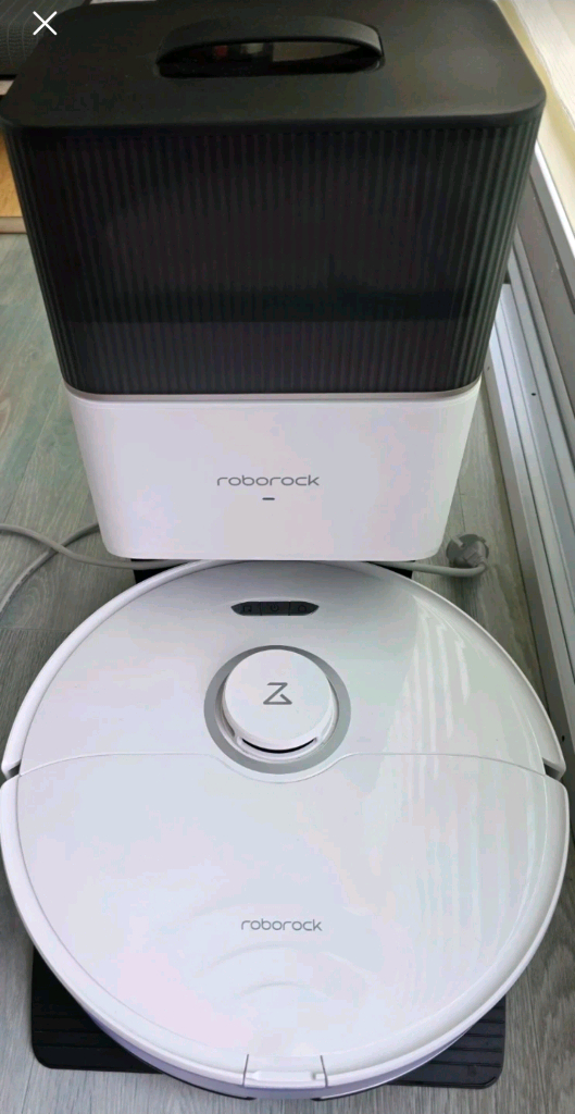 로보락 S8+ 로봇청소기 세트 이미지
