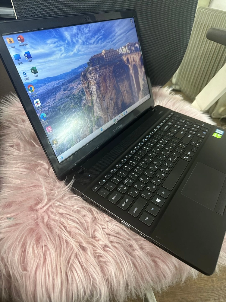 삼성전자 노트북 NT371B5M 인텔 i7 램8G SSD250G 윈11 이미지