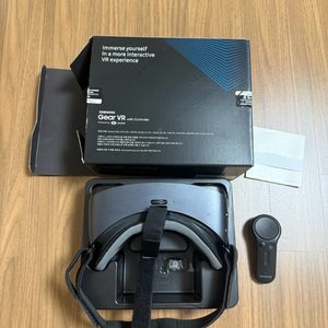 삼성 기어 VR with 컨트롤러 이미지