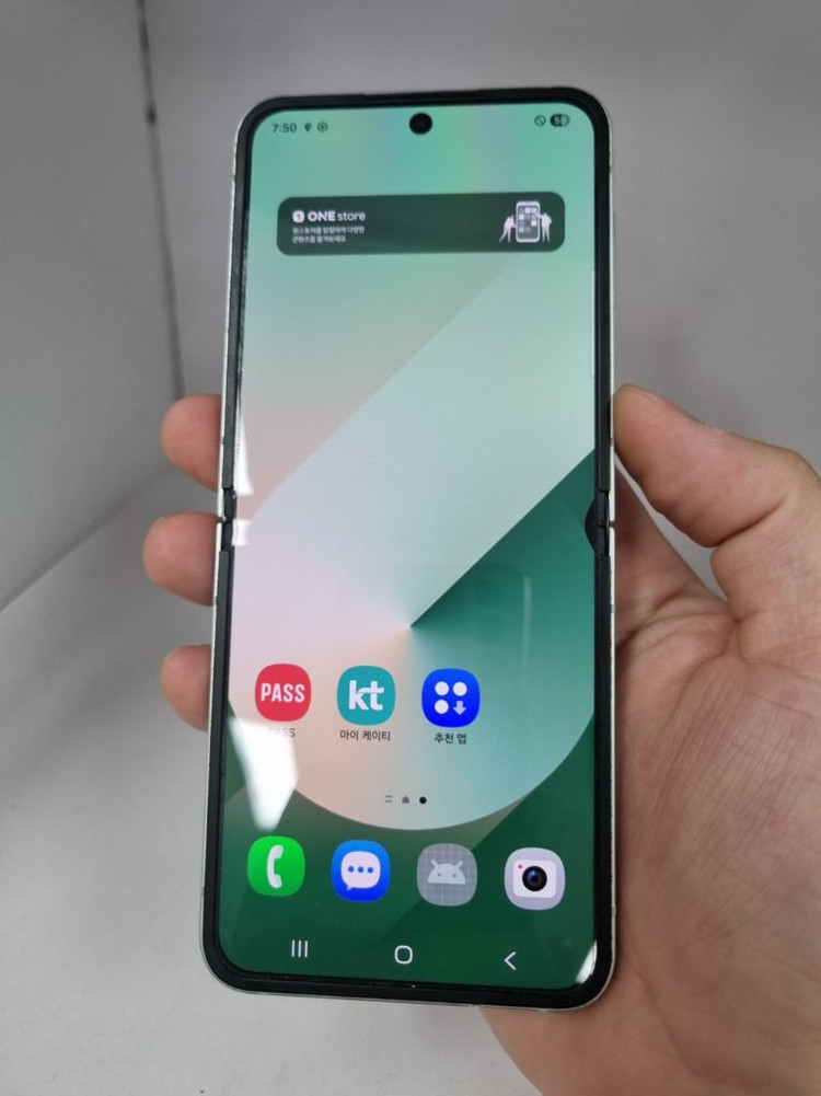 갤럭시 z플립6 256GB 민트컬러 팔아용 이미지
