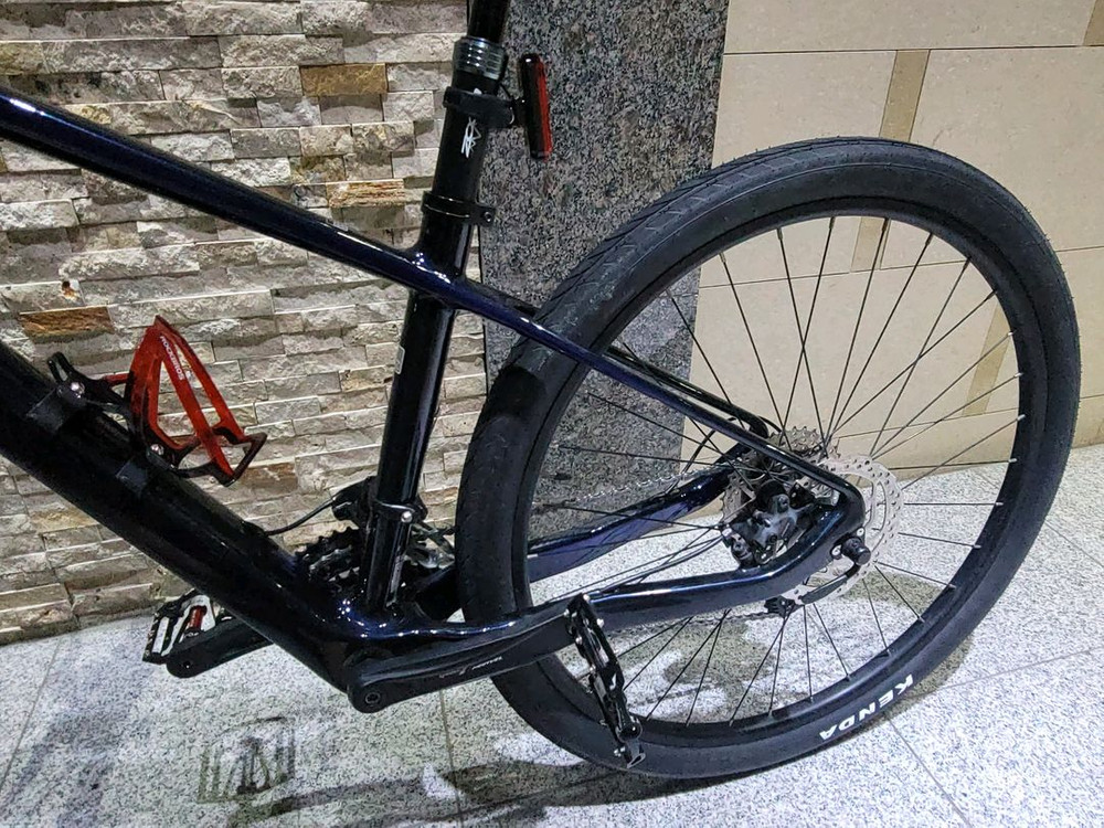 풀카본 MTB 자전거 이미지