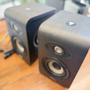 FOCAL SHAPE 40 모니터 스피커 (59만원 쿨거래, xlr케이블포함) 이미지