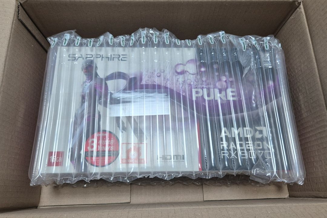 SAPPHIRE 라데온 RX 9070 PURE OC D6 16GB 팝니다.(9070) 이미지