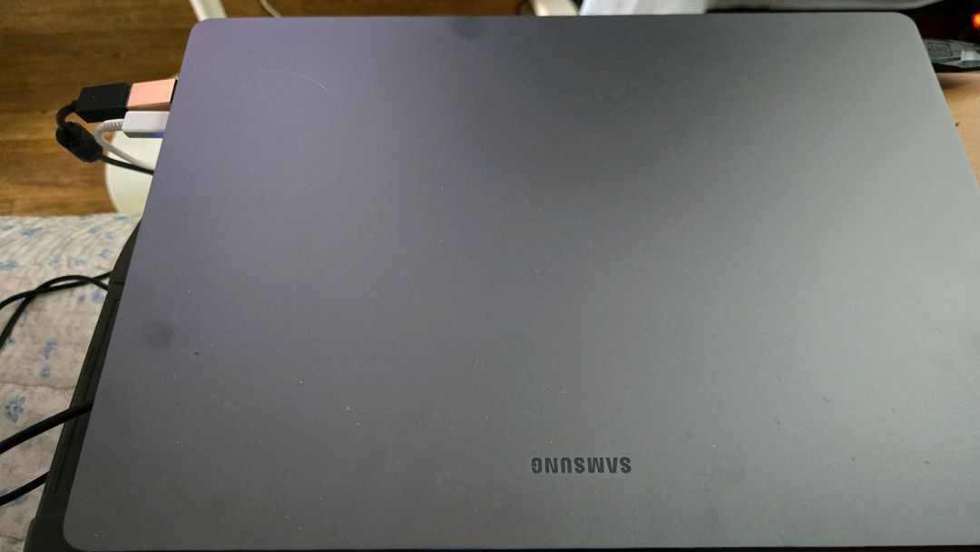 갤럭시 북6 울트라 (40.6cm)NT960UJH-XC72Y 풀박 팝니다 이미지