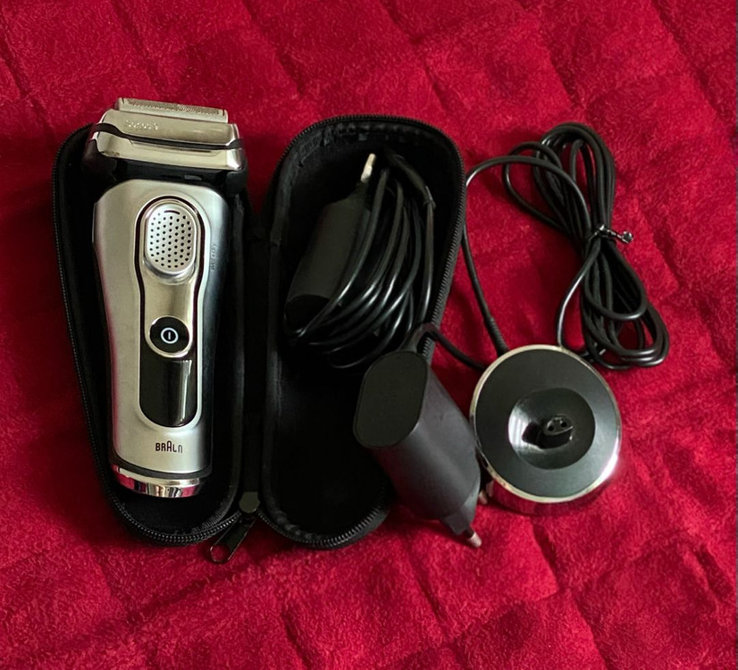 브라운9 9260s 전기 면도기 이미지