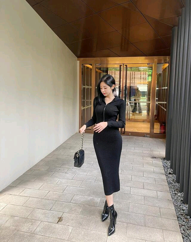 제이지쇼룸 엉넬 파비아나 펄 집업 원피스(블랙S) 이미지