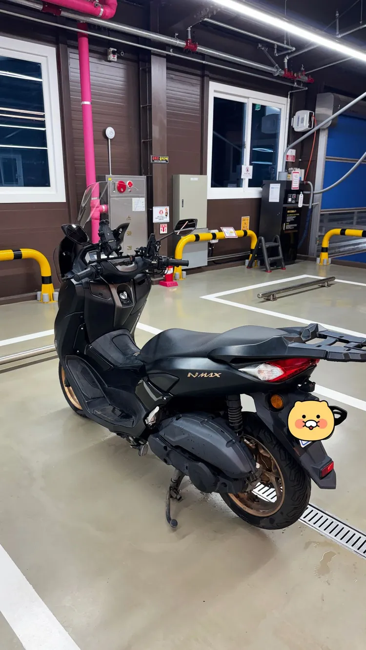 [까치울역 직거래] NMAX 125 22년식 (49,2xx km) 관리 최상, 판매합니다. 이미지