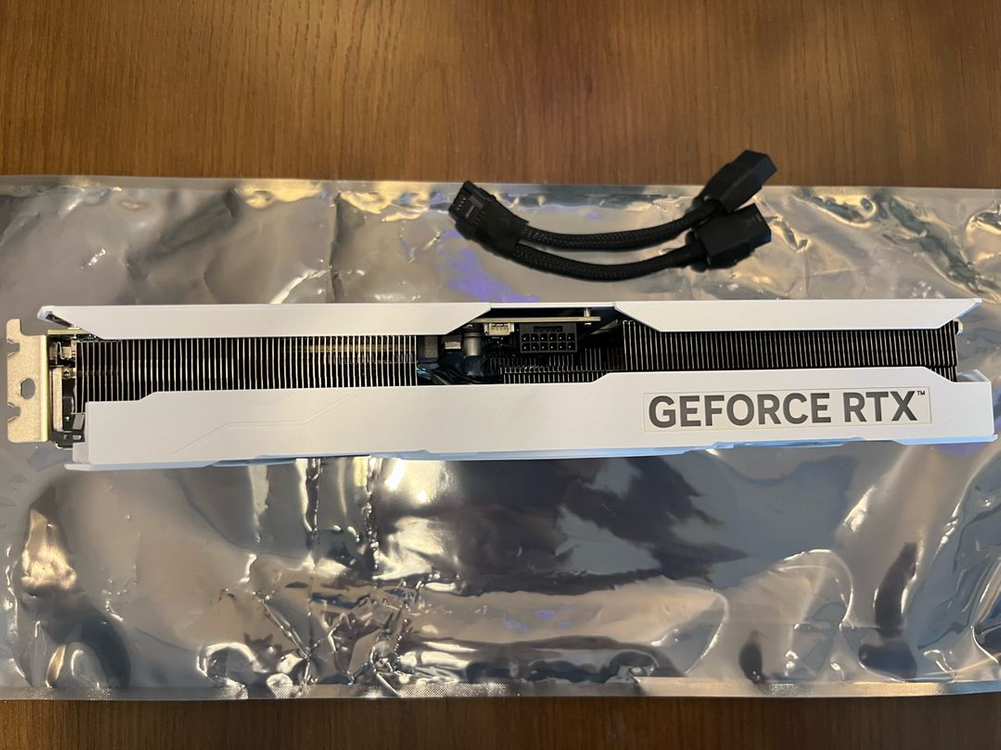 S급 갤럭시 RTX4070Ti SUPER 16GB 무상 27.04월까지 이미지