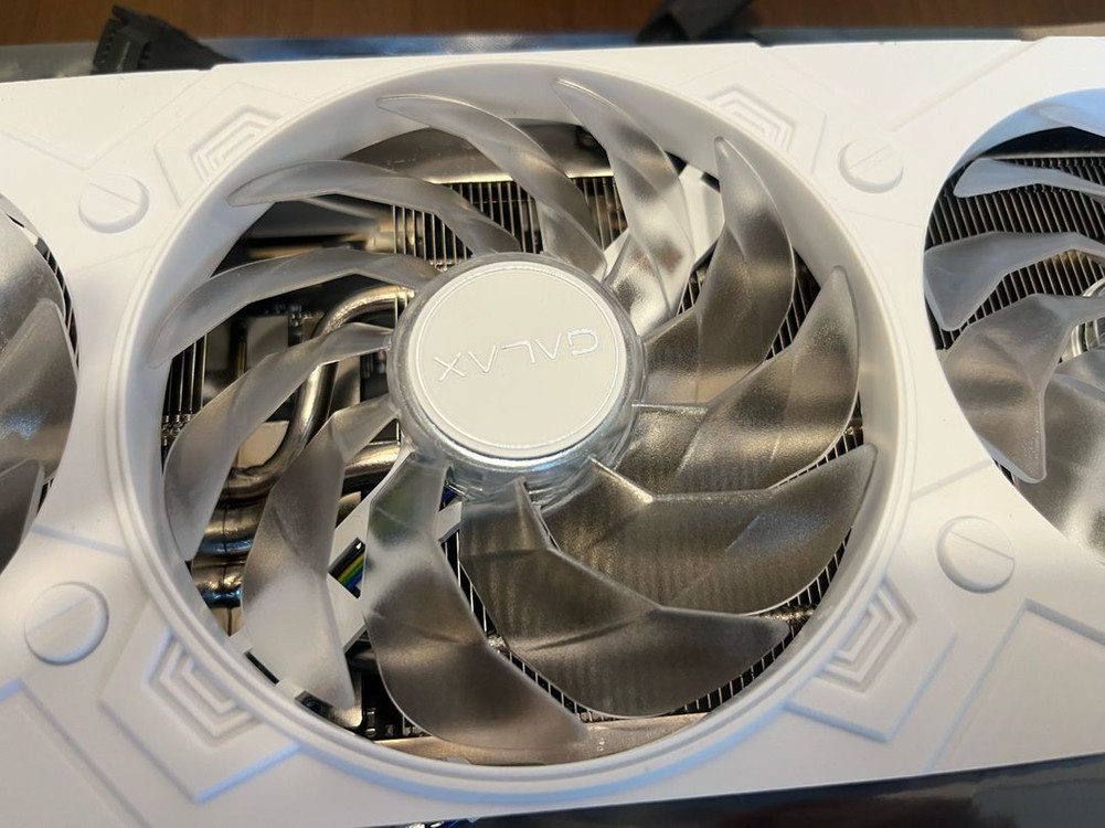 S급 갤럭시 RTX4070Ti SUPER 16GB 무상 27.04월까지 이미지