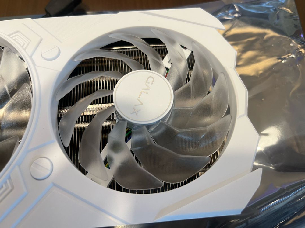 S급 갤럭시 RTX4070Ti SUPER 16GB 무상 27.04월까지 이미지