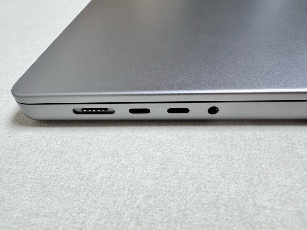맥북프로 m1pro 16인치 16gb 512gb 새상품컨디션 이미지