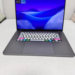맥북프로 m1pro 16인치 16gb 512gb 새상품컨디션 이미지