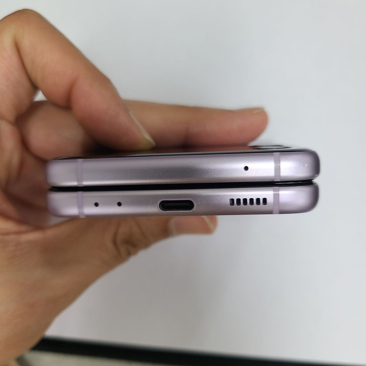 .갤럭시 Z플립3 라벤더 256GB KT 무잔상 A급 046352 이미지