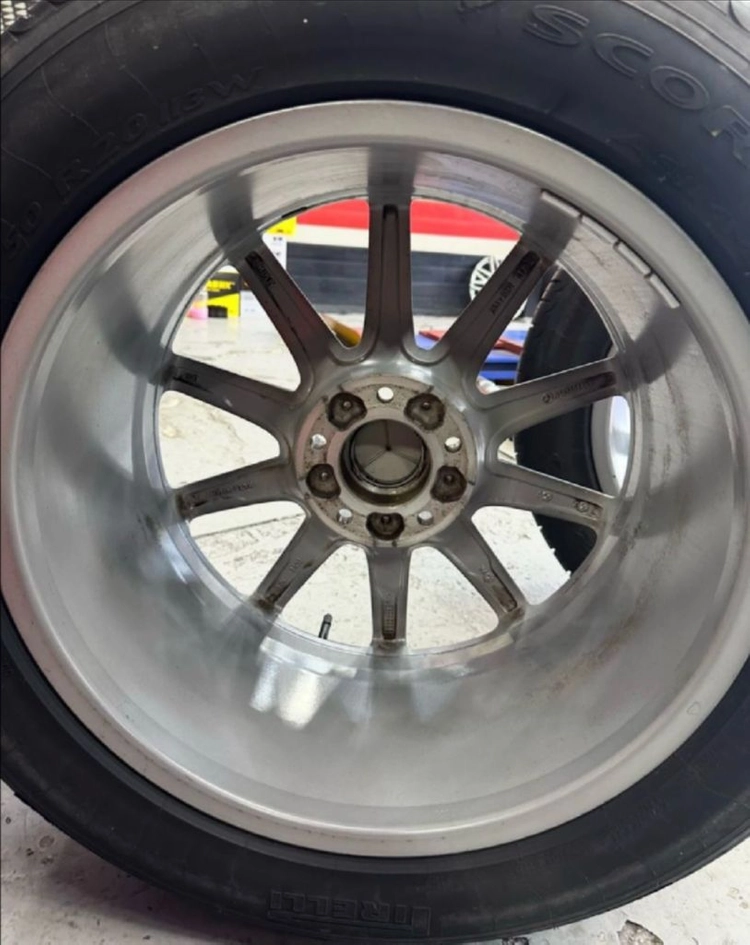 G63 AMG 20인치 휠 타이어 한대분 이미지
