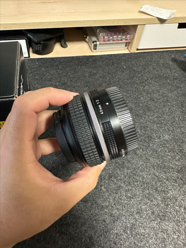 니콘 z40/2se NIKKOR Z 40 f/2 SE 이미지