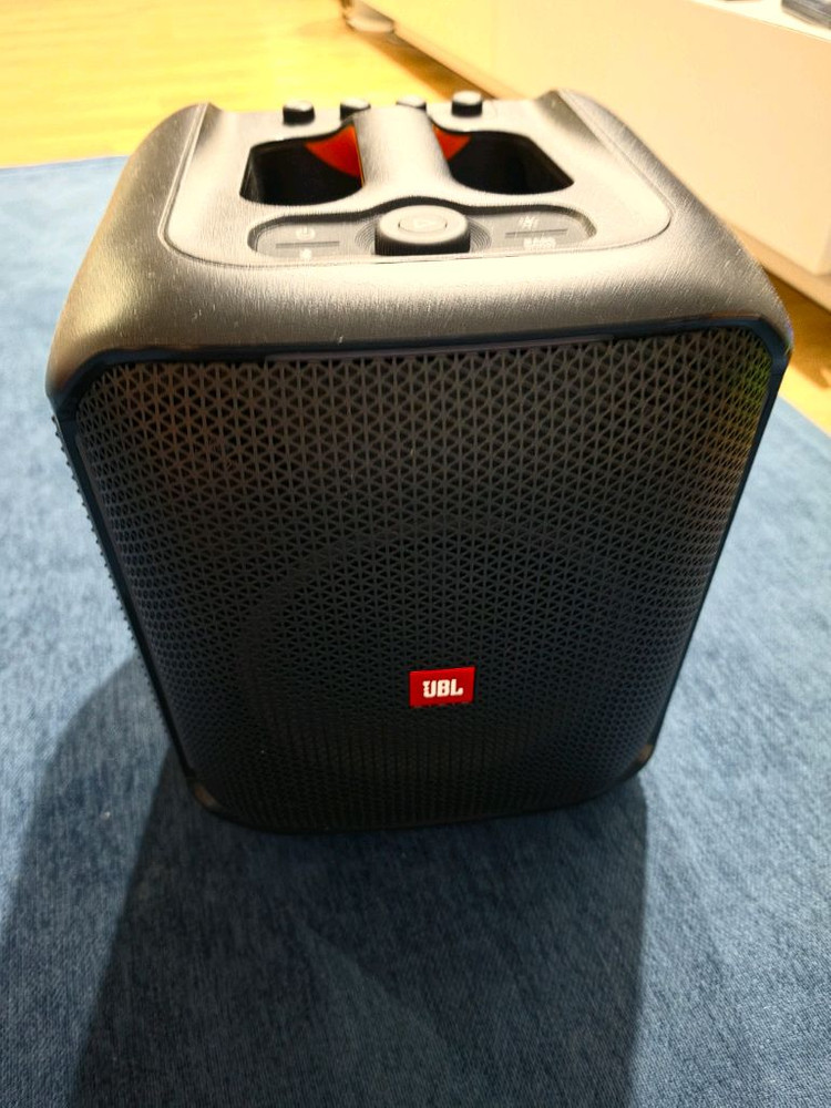 JBL 파티박스 앙코르 버스킹 블루투스스피커 이미지