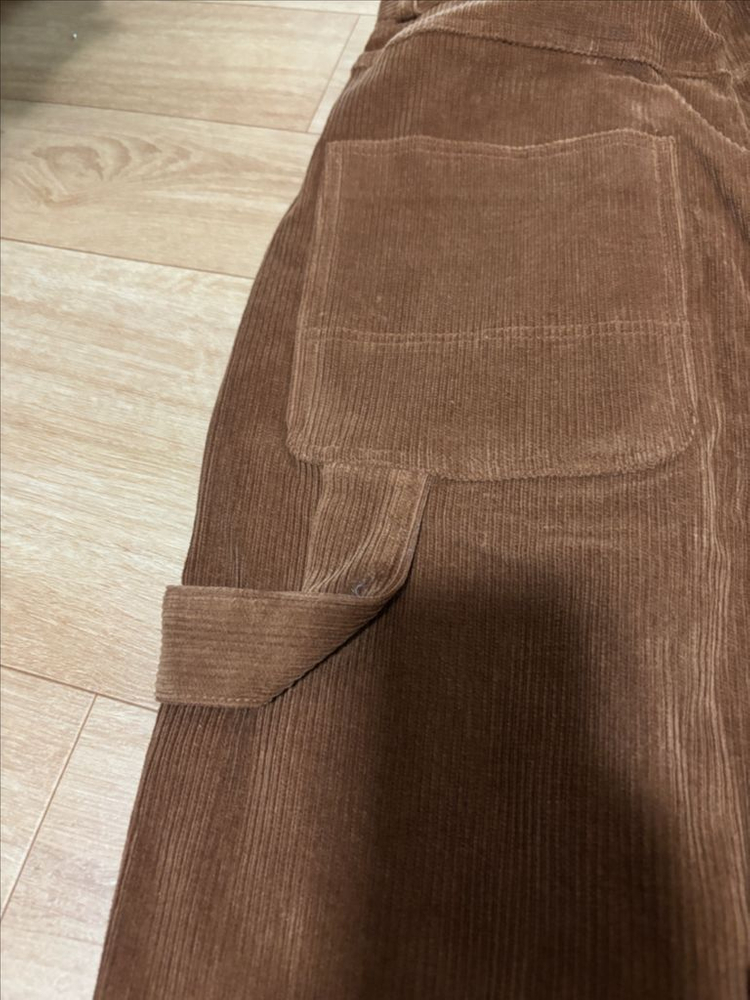바스켓 코듀로이 반바지 이미지