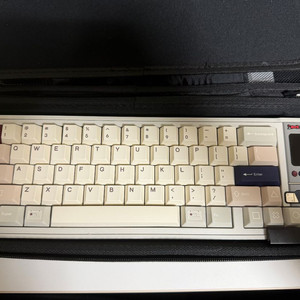 QK65 MK3 완제품 키보드 retro console 이미지