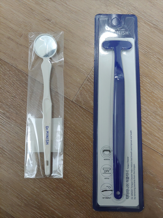 닥터미니쉬 파우치세트 구강케어 여행 패키지 미개봉 칫솔 파우치 치약 혀클리너 치아거울 이미지