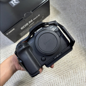 캐논 EOS R6 Mark3 신품급(초S급) 판매합니다