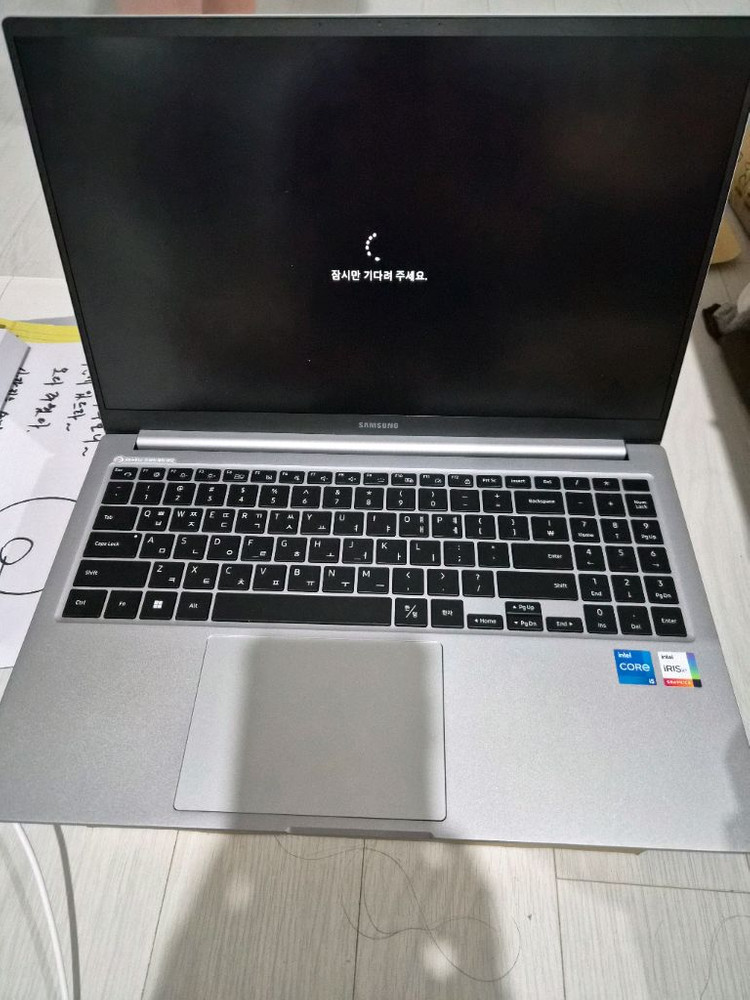 삼성 갤럭시 북4 (15.6인치) Core i5 / 512GB NVMe SSD 이미지