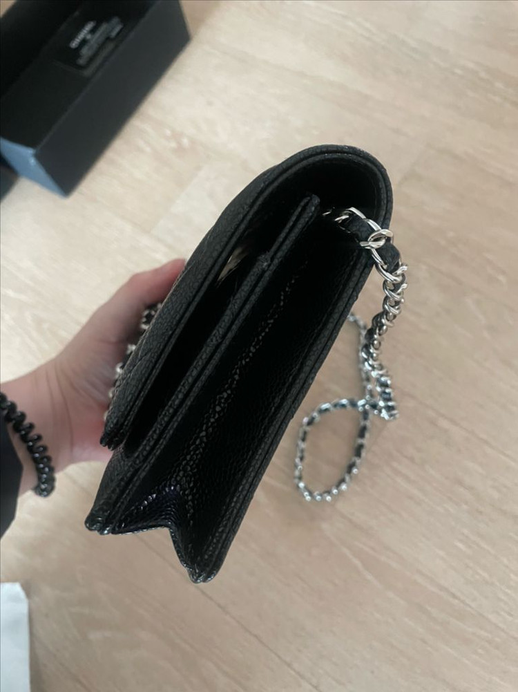 샤넬 캐비어 크로스백 (미사용) 이미지